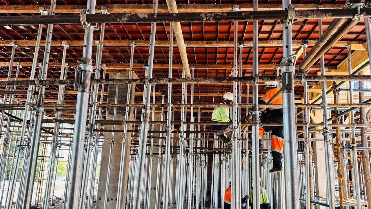 02c6ad16 e0fa 4b2e b1fa 6aa2845ee09f